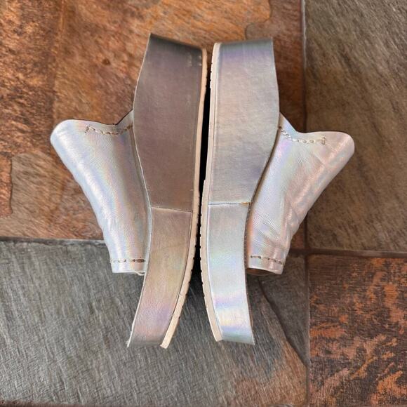 NAKED FEET Reno Platform Slide Sandal In Silver Leather iridescent 7.5 - Picture 6 of 11